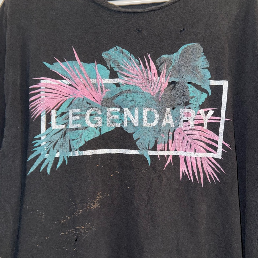 Distressed Black Graphic T-Shirt with Tropical Graphic Print Front & Back - Picture 4 of 11
